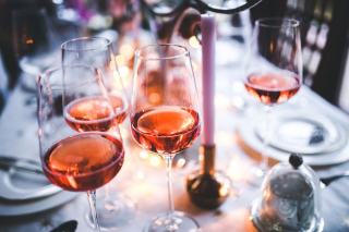 Ordre de service des vins : du plus léger au plus puissant